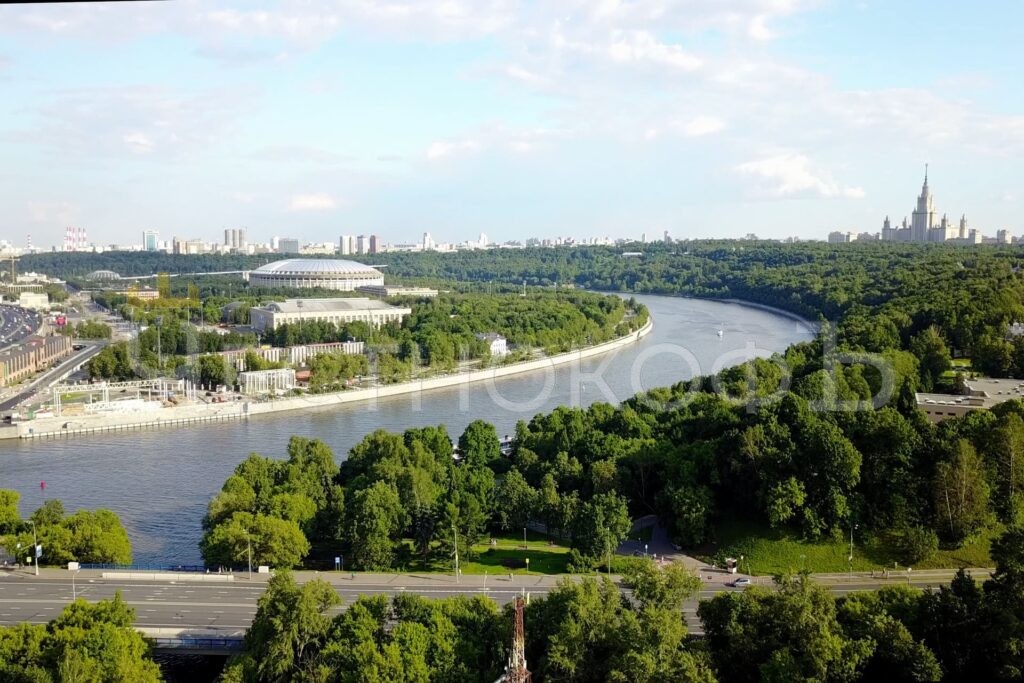 Стадион «Лужники» рядом с ЖК Кристалл Хаус